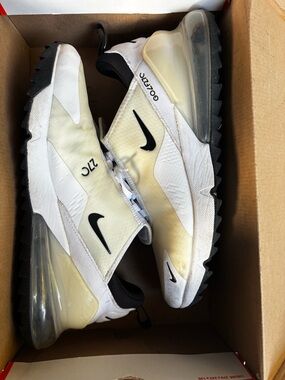 Nike White Black Air Max 270 GORE-TEX Sneakers